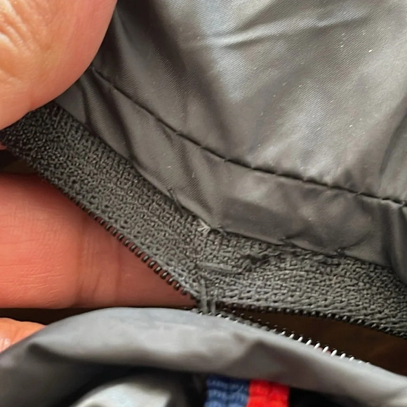 Moncler BAIEL Black Women Quilted Coat Jacket  Small made in Italy - with flaws - Picture 14 of 17